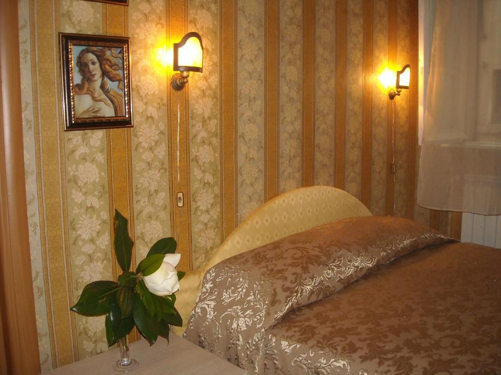Bed and Breakfast Art Domus Reale Rzym Zewnętrze zdjęcie